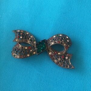 Vintage 1950's Bow Brooch